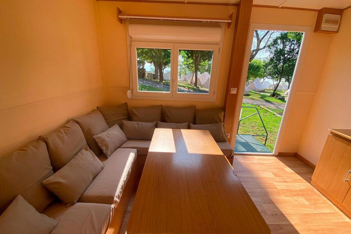 Kampaoh Ria De Vigo Hotel Moaña Екстериор снимка