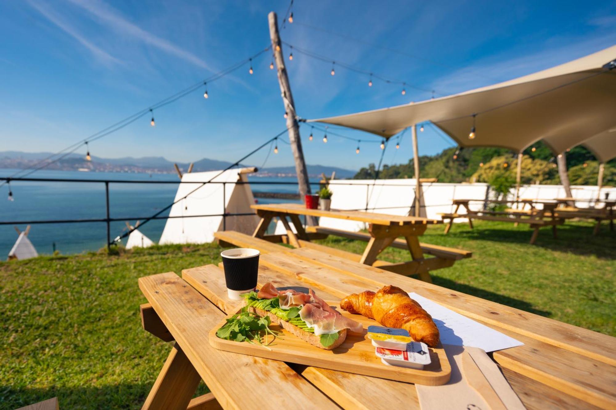 Kampaoh Ria De Vigo Hotel Moaña Екстериор снимка